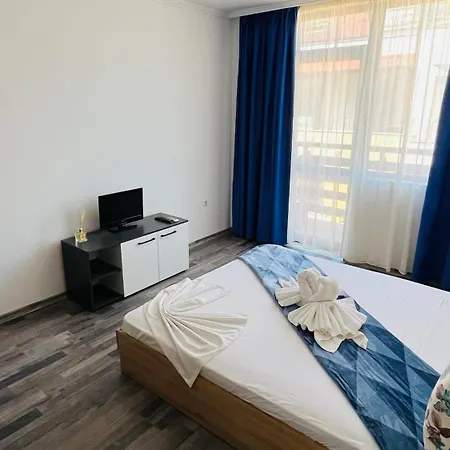 Perla 55 101 Apartment