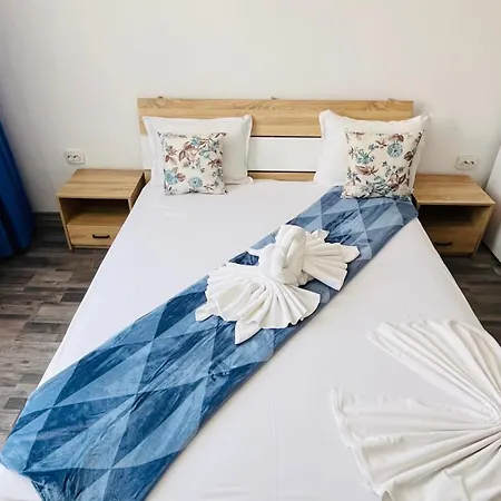 Perla 55 101 Apartment